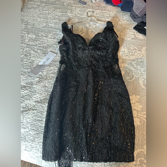 Black short prom, homecoming, birthday dress - Picture 5 of 11
